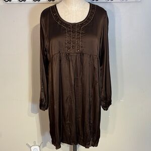 Boho style satin dress size L NWT